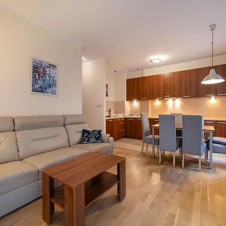 Apartament 4 Pory Roku Basen Sauna 200M Plaza Jastrzebia Gora Exterior photo