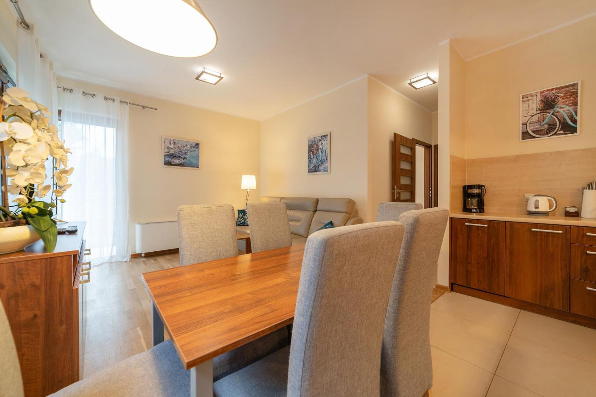 4 Pory Roku Basen Sauna 200m Plaza Apartment